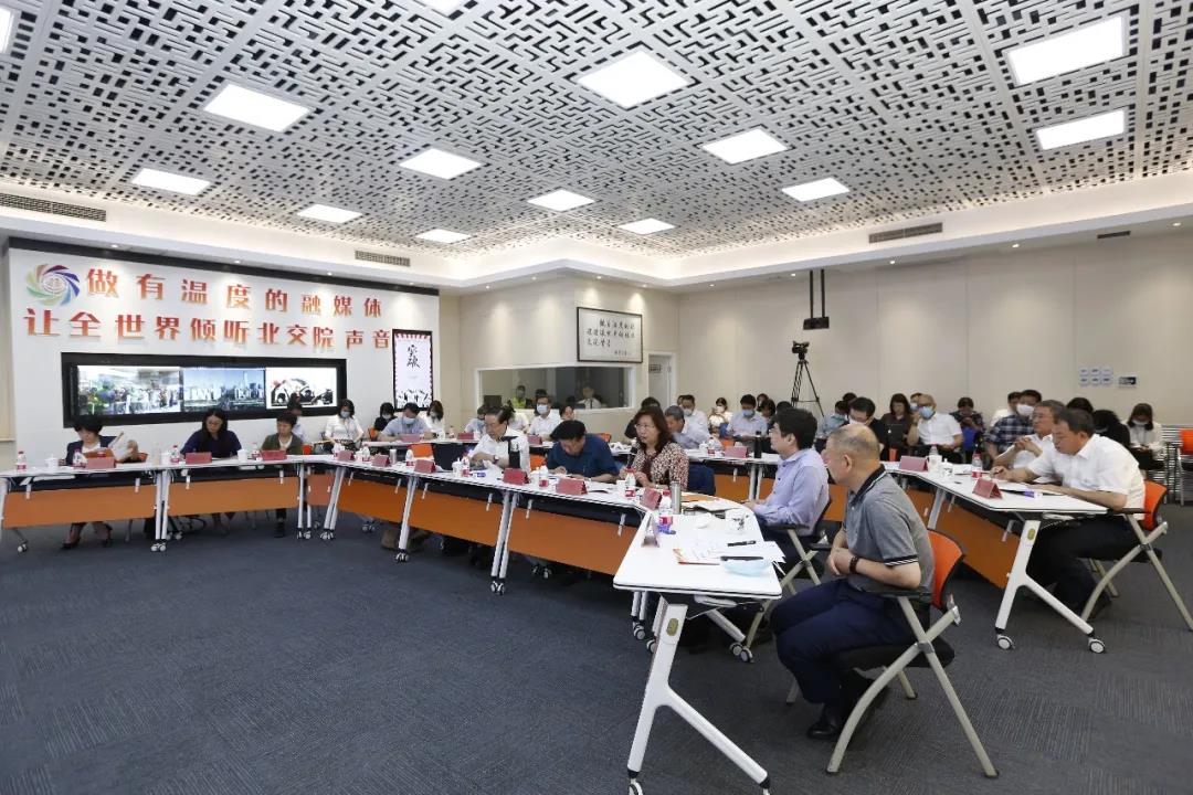 PP电子游戏网站迎接北京市职教特高项目阶段评估实地考察指导纪实