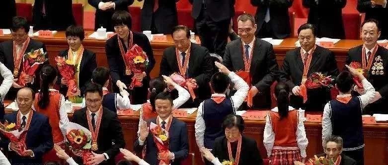 青春榜样 魅力绽放| 学院“五四红旗团支部”答辩顺利举行