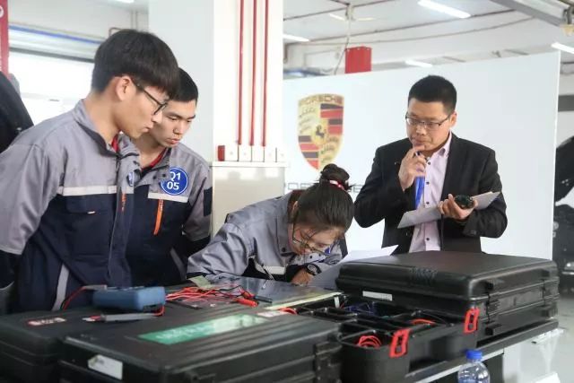 谁是“技能王” | 北京市职业院校汽车技术技能大赛在PP电子举办