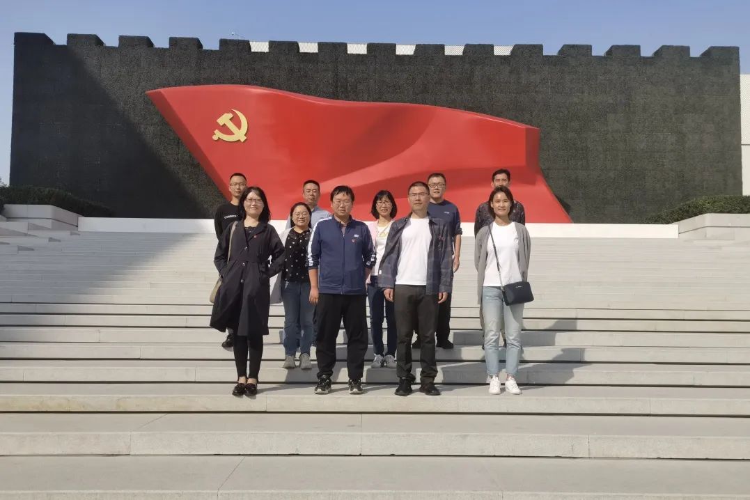 暂无图片