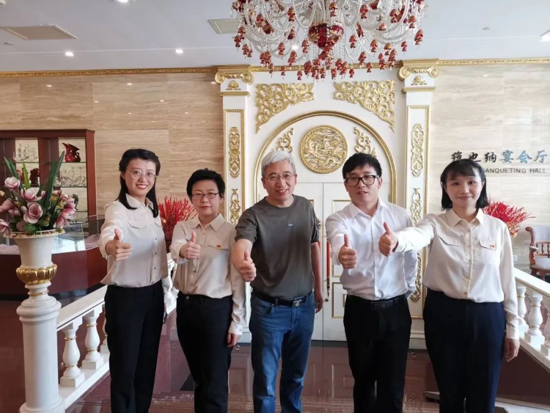 暂无图片
