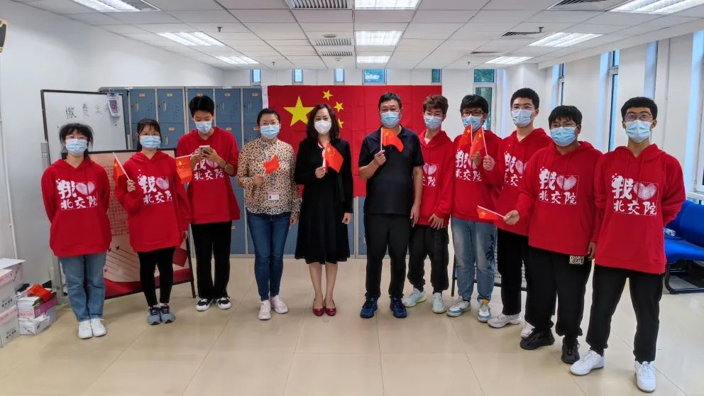 暂无图片