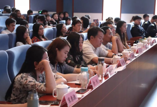 校园热点 | 这场精彩的朗诵会在北交院上演，一起去现场看看 ↓